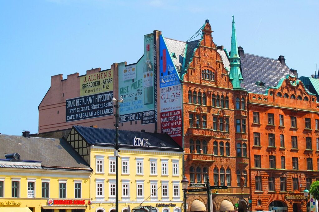 stortorget fylldes med en mängd utställare och besökare när det vankades bomässa