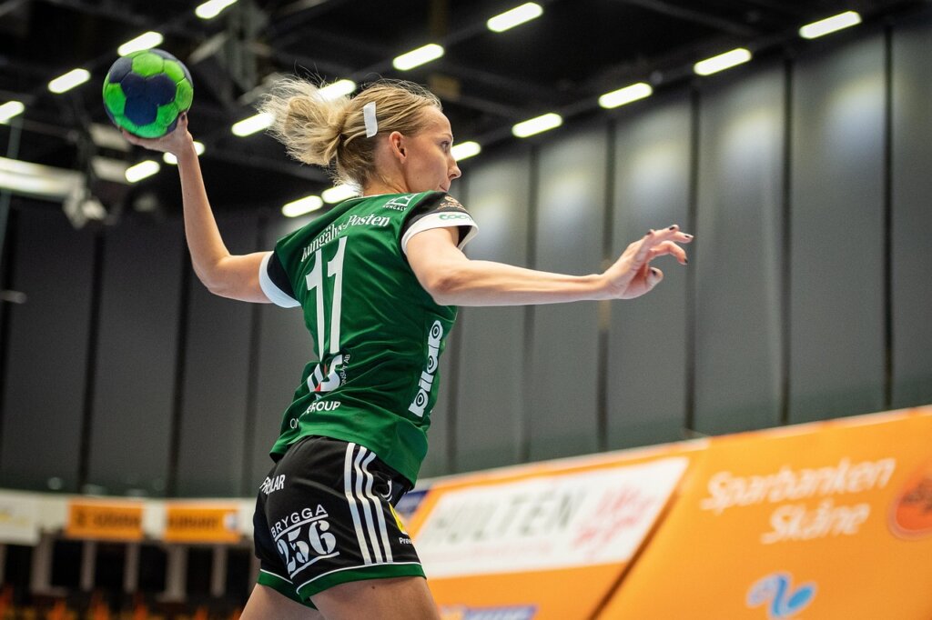 sport damlandslaget i handboll laddar upp infor em med match i kalmar 1e4a12d8